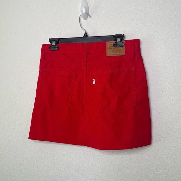 Levi’s Premium Women’s Red Corduroy White Tab Straight Mini Skirt Size 29 - Picture 7 of 13